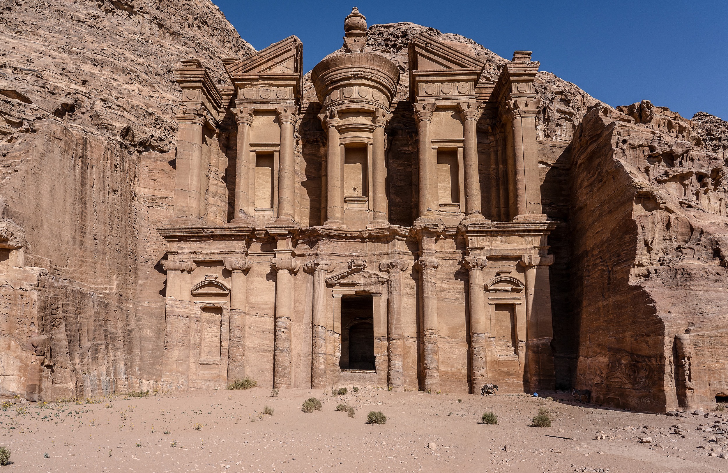 کاخ باستانی اردشیر 