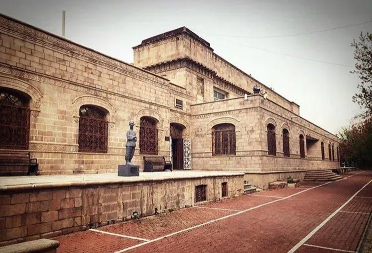 موزه کاریکاتور (موزه هنر تبریز)