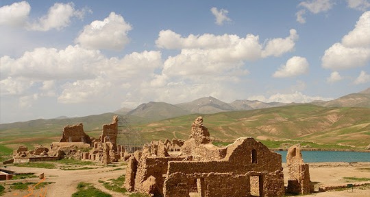 کوه زندان سلیمان (زندان دیو)