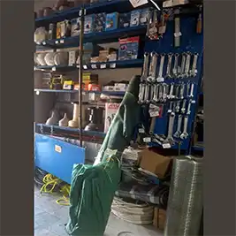 رنگ وابزار قنبرلو